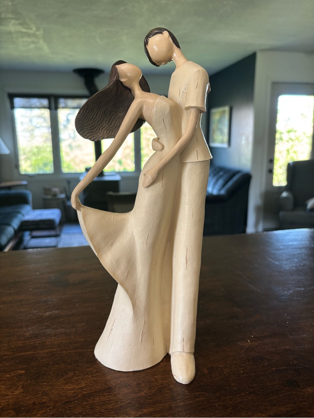 Couple Sculpture - Cream, brown